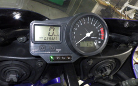 YAMAHA YZF-R1 1999 RN011