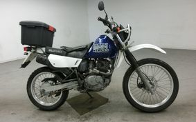 SUZUKI DJEBEL 200 (DR200SE) SH42A