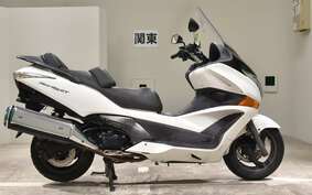 HONDA SILVER WING 400 GT Type 2010 NF03