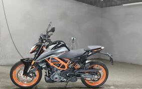 KTM 390 DUKE 2022 JPJ