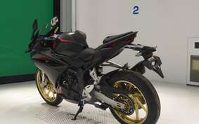 HONDA CBR250RR A MC51