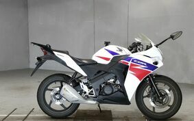 HONDA CBR125R JC50