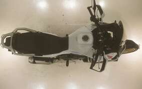 HONDA TRANSALP XL750 2023 RD16