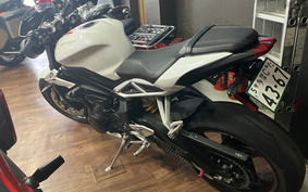 TRIUMPH STREET TRIPLE RS 2019 HDA464