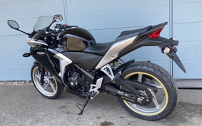 HONDA CBR250R MC41