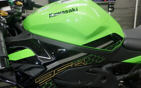 KAWASAKI ZX-25R ZX250E