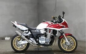 HONDA CB1300SB SUPER BOLDOR 2005 SC54