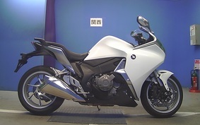 HONDA VFR1200F DCT 2012 SC63