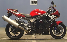 YAMAHA YZF-R6 2003 RJ05