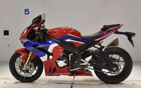 HONDA CBR1000RR RSP 2020 SC82