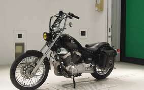 YAMAHA VIRAGO 250 3DM