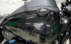 HARLEY FXLRS1870 2021