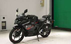 SUZUKI GIXXER 150 SF