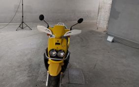 YAMAHA BWS100 ..