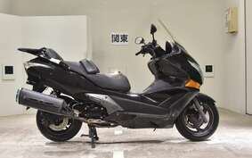 HONDA SILVER WING 400 GT Type 2009 NF03