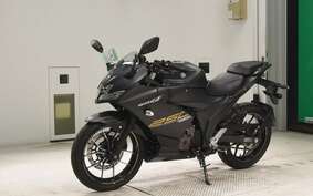 SUZUKI GIXXER 250 SF ED22B