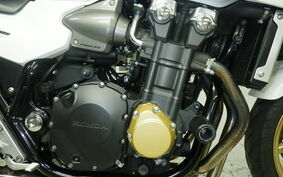 HONDA CB1300SB SUPER BOLDOR A 2013 SC54