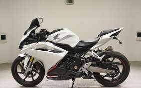 HONDA CBR250RR A MC51