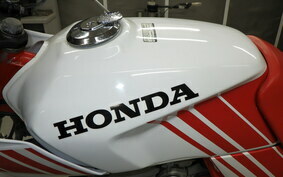 HONDA CBX125F JC11