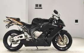 HONDA CBR1000RR 2005 SC57