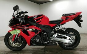 HONDA CBR1000RR 2006 SC57