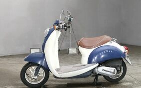 HONDA CREA SCOOPY I AF55