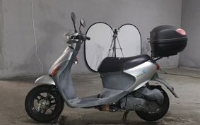 SUZUKI LETS4 CA45A