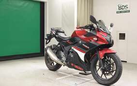 SUZUKI GSX250R DN11A