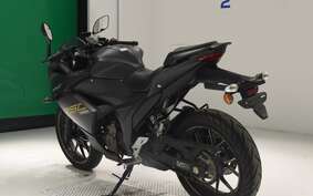 SUZUKI GIXXER 250 SF