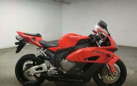 HONDA CBR1000RR 2004 SC57