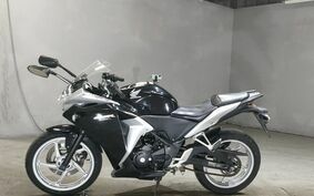 HONDA CBR250R MC41