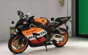 HONDA CBR1000RR 2004 SC57