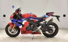 HONDA CBR1000RR RSP 2020 SC82