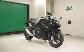 SUZUKI GSX250RA DN11A