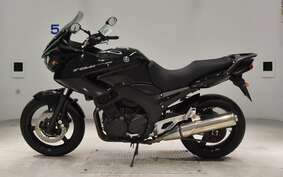 YAMAHA TDM900 2010 RN18