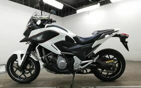 HONDA NC 700 X 2013 RC63