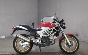 HONDA VTR 250 MC33