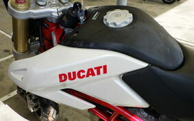 DUCATI HYPERMOTARD 1100 S 2009