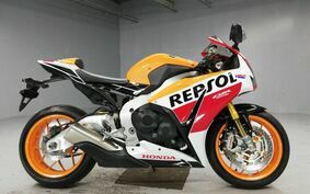 HONDA CBR1000RR SPECIAL EDITION 2015 SC59