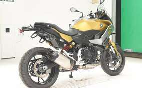 BMW F900XR 2021