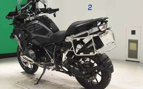 BMW R1250GS 2021 0M01