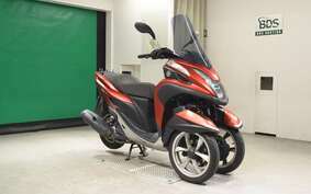 YAMAHA TRICITY 125 SE82J