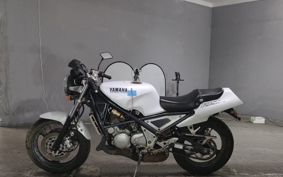 YAMAHA R1-Z 3XC