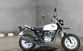 HONDA APE 100 HC07