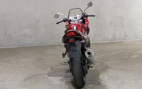 SUZUKI GSF750 GR7EA