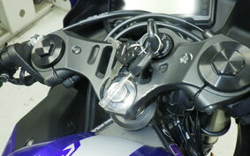 YAMAHA YZF-R25 A RG43J