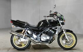 SUZUKI GSX250FX ZR250C