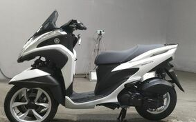 YAMAHA TRICITY 125 SE82J