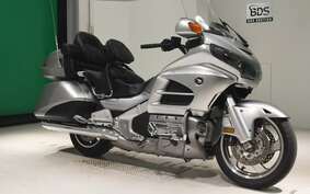 HONDA GL 1800 GOLD WING 2013 SC68