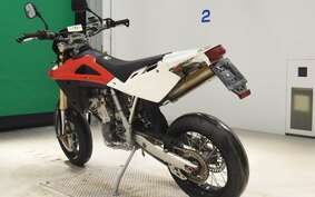 HUSQVARNA SM250R H800